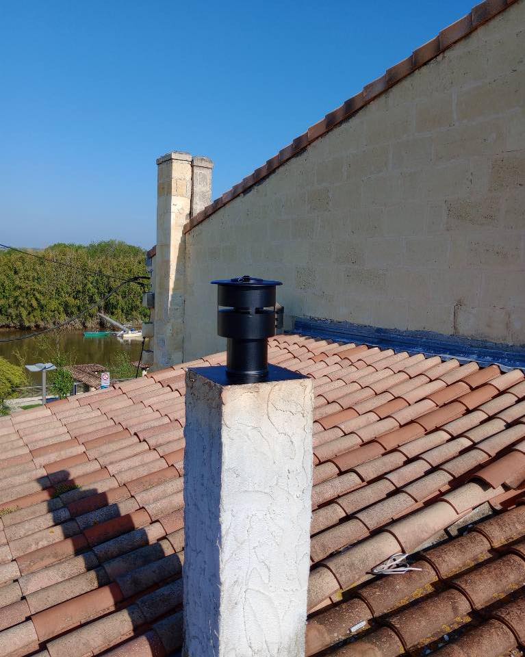 Insert à bois installé à Saint-Émilion — chantier Le Cœur du Foyer