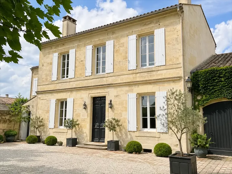 Quel poêle choisir pour une maison ancienne à Libourne et dans le Libournais ?