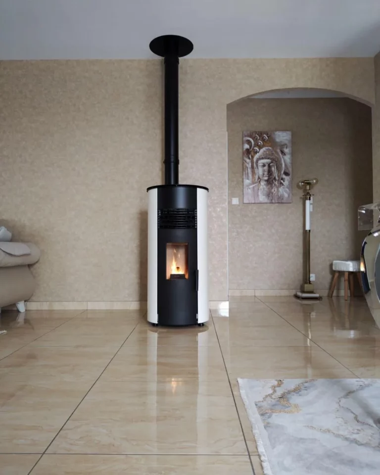 Poêle à granulés posé à Libourne par Le Cœur du Foyer, showroom à Libourne
