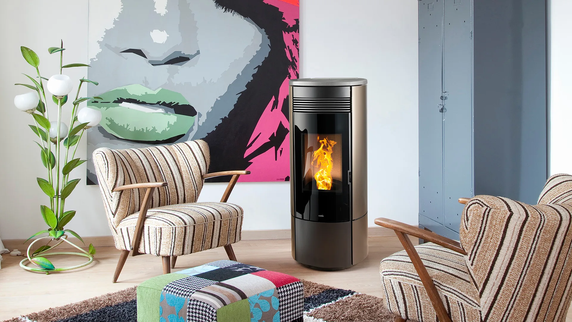 Poêle à granulés Nobis A11 Round Top en vente et installation à Libourne — Le Cœur du Foyer